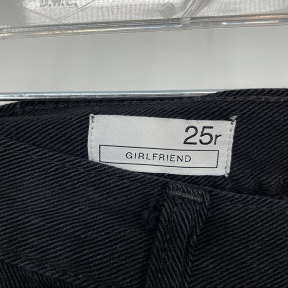 GAP‎ 1969 Distressed Destroyed Black Girlfriend jeans 25R - Picture 4 of 8